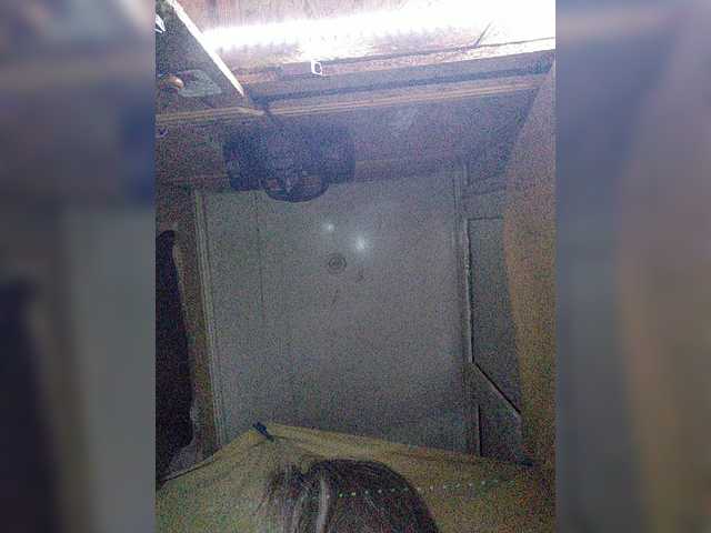 Екранни снимки на излъчване b1ToorBoPussy