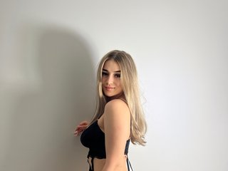 Еротичен видео чат BabbyAisha