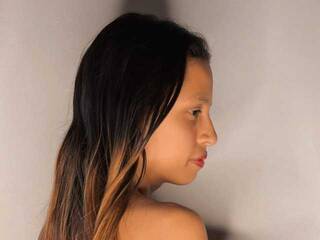 Еротичен видео чат baby-skinny