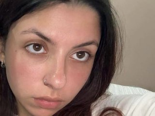 Еротичен видео чат BabyJune18