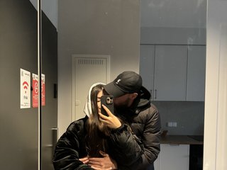 Еротичен видео чат babyymommyanddadyy