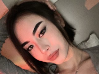 Еротичен видео чат BadAsianBaby