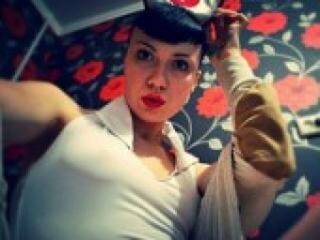 Еротичен видео чат badcatwoman