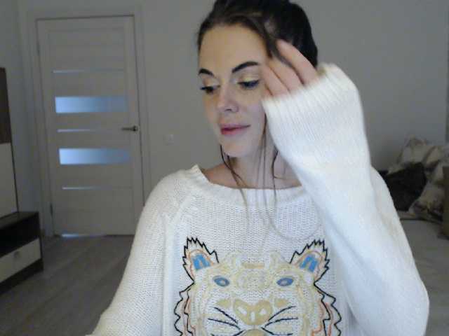 Екранни снимки на излъчване HoneyyBunny