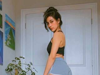 Еротичен видео чат Bambixo