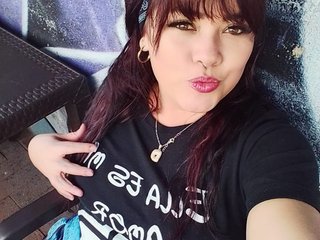 Еротичен видео чат Bamby6911