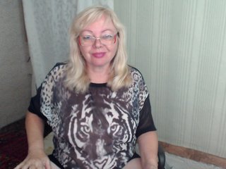 Еротичен видео чат EvelynLoveShy