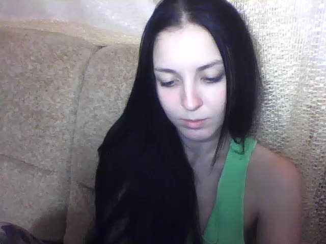 Екранни снимки на излъчване Milaya_Mila