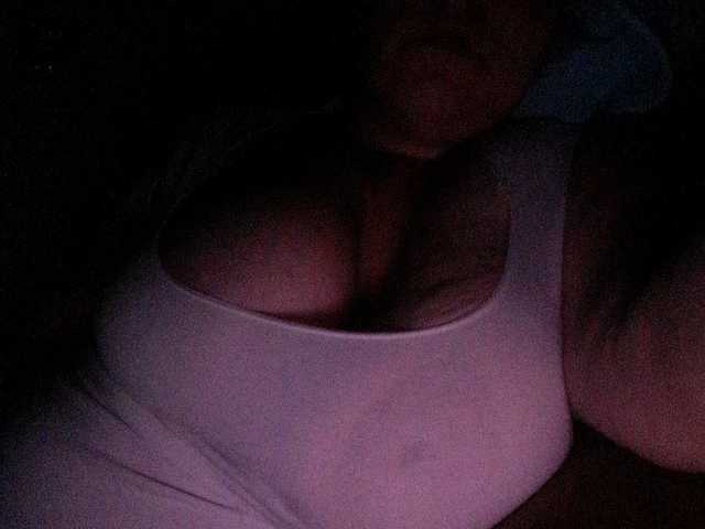 Екранни снимки на излъчване BBWsexiri77