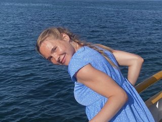 Еротичен видео чат BeatriceGlory