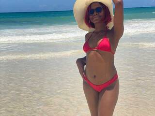 Еротичен видео чат BeautyDee