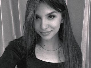 Еротичен видео чат Bella-Twix