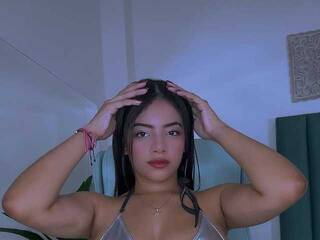 Еротичен видео чат BellaaFox