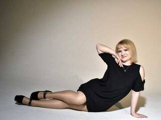 Еротичен видео чат BellaSmite