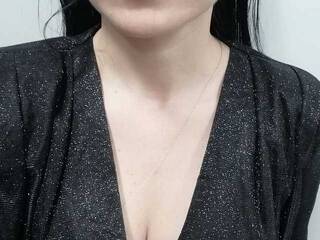 Еротичен видео чат Ellainclothes