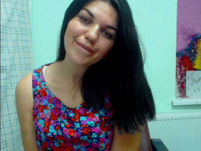 Екранни снимки на излъчване BellyBella