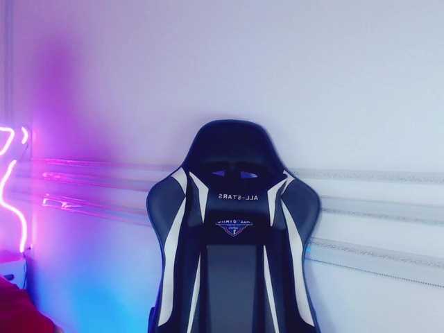 Екранни снимки на излъчване BennaSury