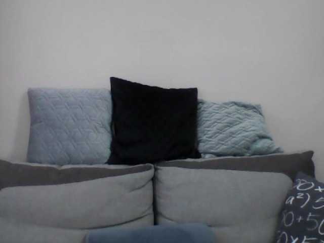 Екранни снимки на излъчване BettySecret