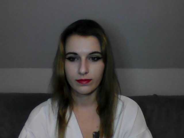 Екранни снимки на излъчване BettySecret