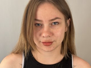 Еротичен видео чат BiancaDommel