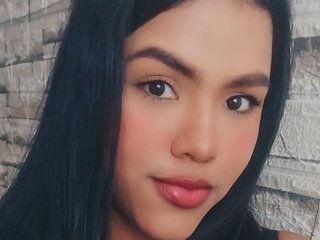 Еротичен видео чат Bicky24