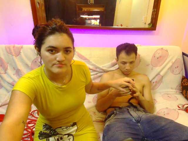 Екранни снимки на излъчване BILLYYMANDYAM