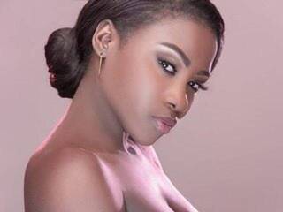 Еротичен видео чат Blackdoll1