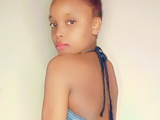 Еротичен видео чат BlackDollita