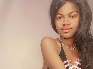 Еротичен видео чат BlackGirl95