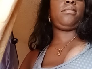 Снимки Blackhottie- welcome show squirt 150 tips lovense ass