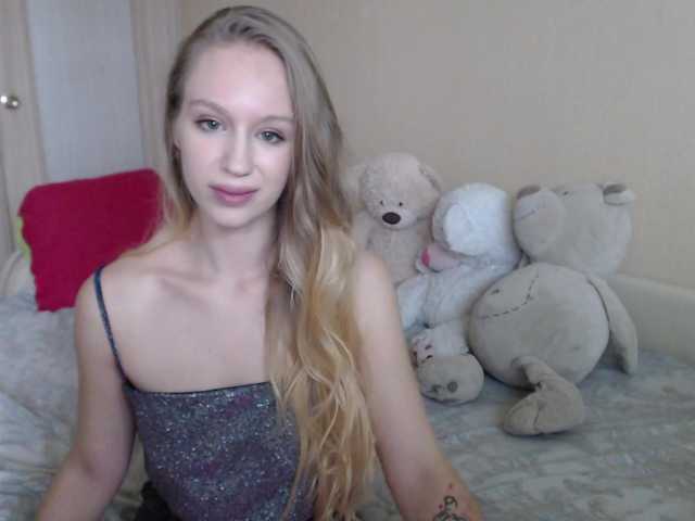 Снимки BlondeAlice Hello! Im Alice, glad to see u here! Tip me for buzz my pussy! Take me in my pvt show first! Muah!