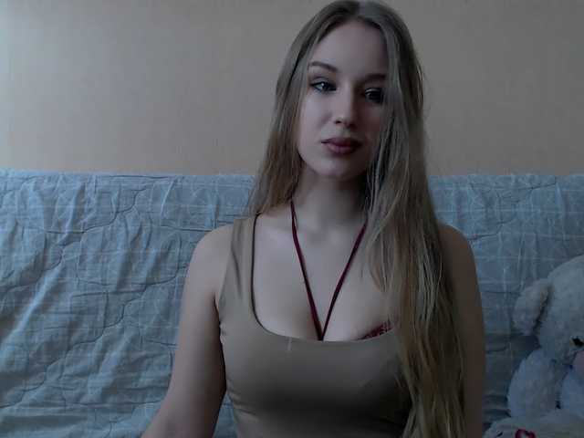 Снимки BlondeAlice Hello! My name is Alice! Nive to meet you. Tip me for buzz my pussy! I love it! Take me in my pvt chat first! Muah!
