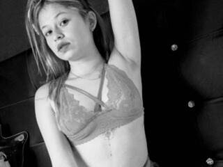 Еротичен видео чат blondecaitlyn