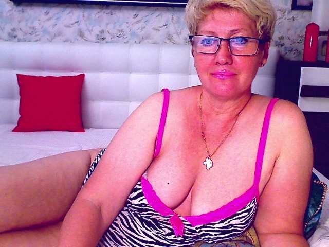 Снимки BlondMatStar Hi guys ! make me squirt baby