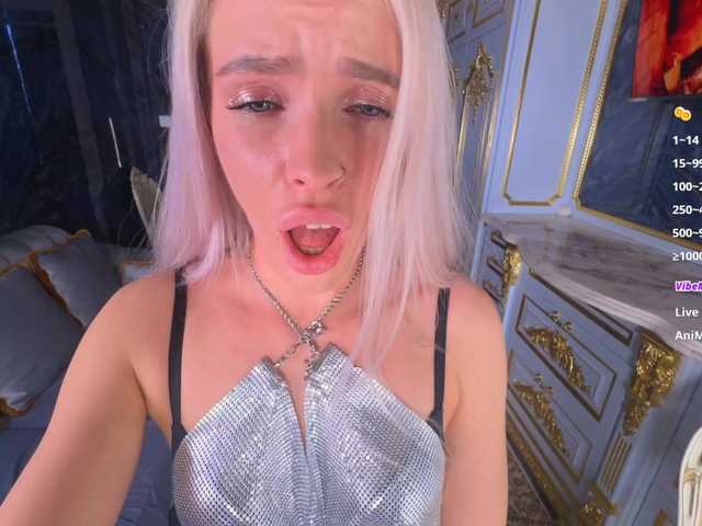 Екранни снимки на излъчване BlushMikki