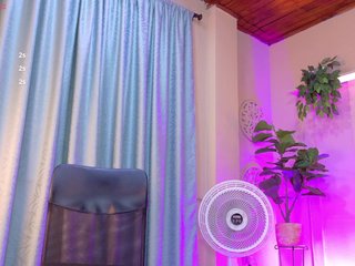 Еротичен видео чат chloe-rosse