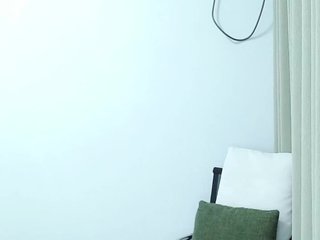 Еротичен видео чат Selinababy99