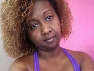 Еротичен видео чат Bonivianah