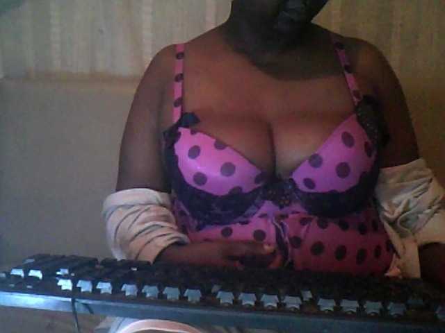 Екранни снимки на излъчване Bonivianah