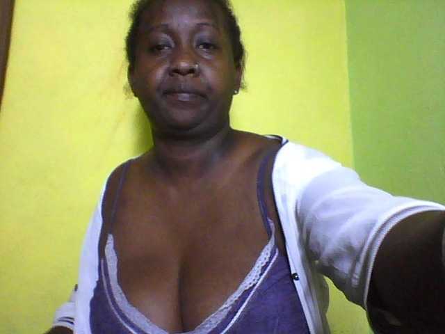 Екранни снимки на излъчване Bonivianah