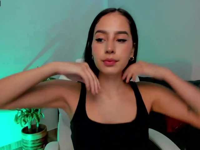 Снимки BrennaWalker My ass is ready to be destroyed and claims your dick so badly ♥ Ask for PVT ♥ Play dildo + DeepThroat at goal @remain tkns