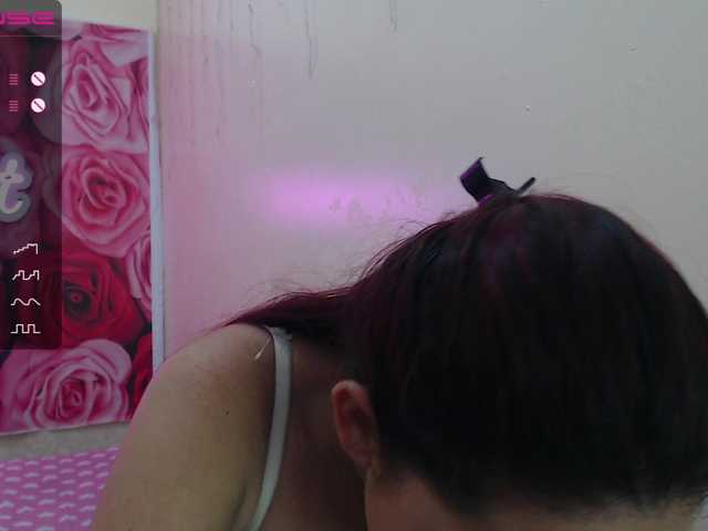 Екранни снимки на излъчване BrianaPeres