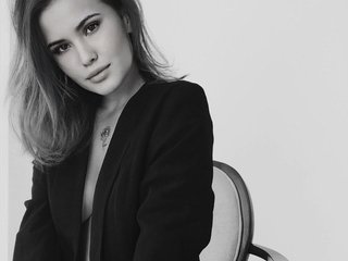 Еротичен видео чат BrilliantKimmy