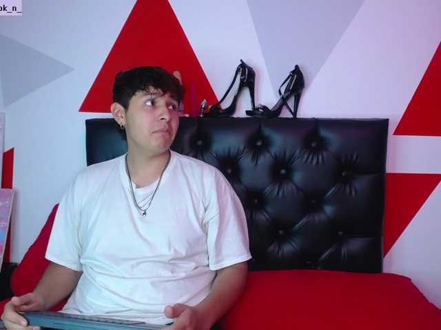 Екранни снимки на излъчване Brook-Bella