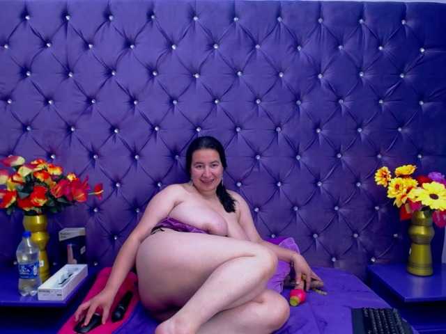 Снимки BulmaPrinces I am a beautiful and very hot girl I love playing everything #bigboobs #bbw #curvy #natural I LOVE ANAL ....