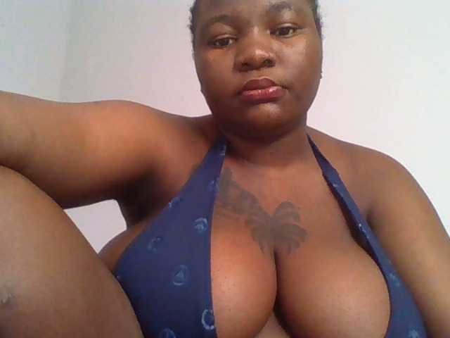Екранни снимки на излъчване bustymelons69
