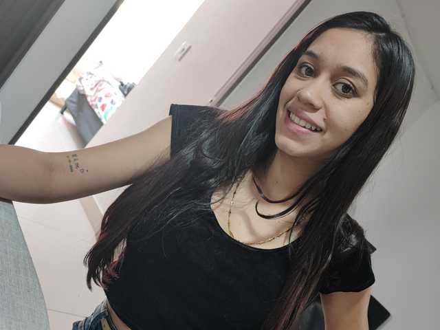 Снимка на профила Camila-99