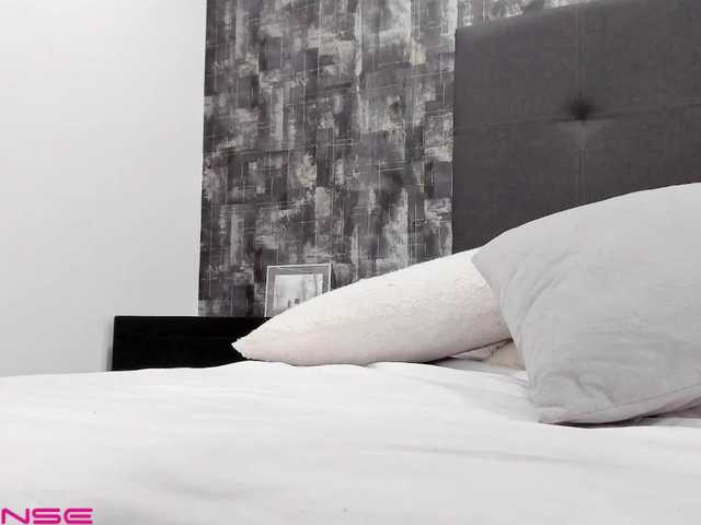 Снимки Camila-velez1 Como to be naugthy with me fuck me hard with all my dildos and more
