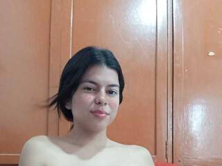 Еротичен видео чат camila18a