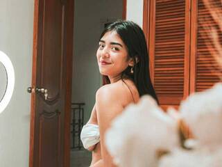 Еротичен видео чат Camila18xxx